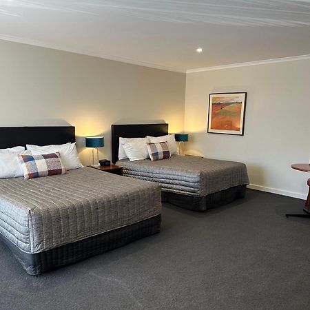 Westland Hotel Motel Whyalla Kültér fotó