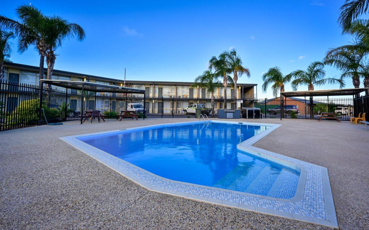 Westland Hotel Motel Whyalla Kültér fotó